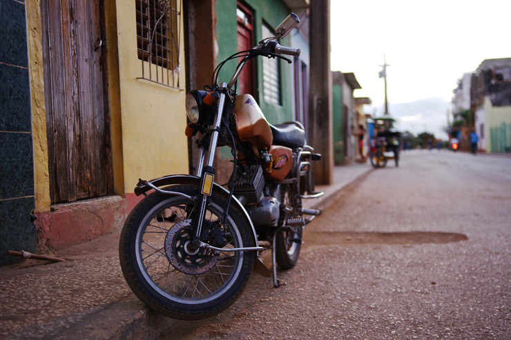 キューバのバイク