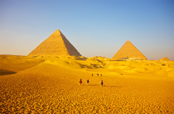 ギザの三大ピラミッド | 世界遺産『メンフィスとその墓地遺跡-ギーザからダハシュールまでのピラミッド地帯』