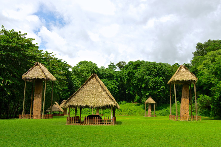 マヤの人類滅亡説の元となった碑文がある『キリグア遺跡公園』 | グアテマラの世界遺産