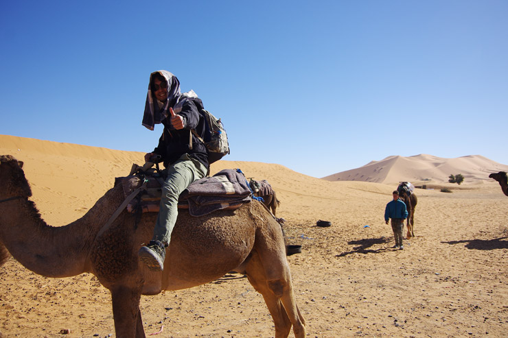 サハラ砂漠、1泊2日のラクダツアー